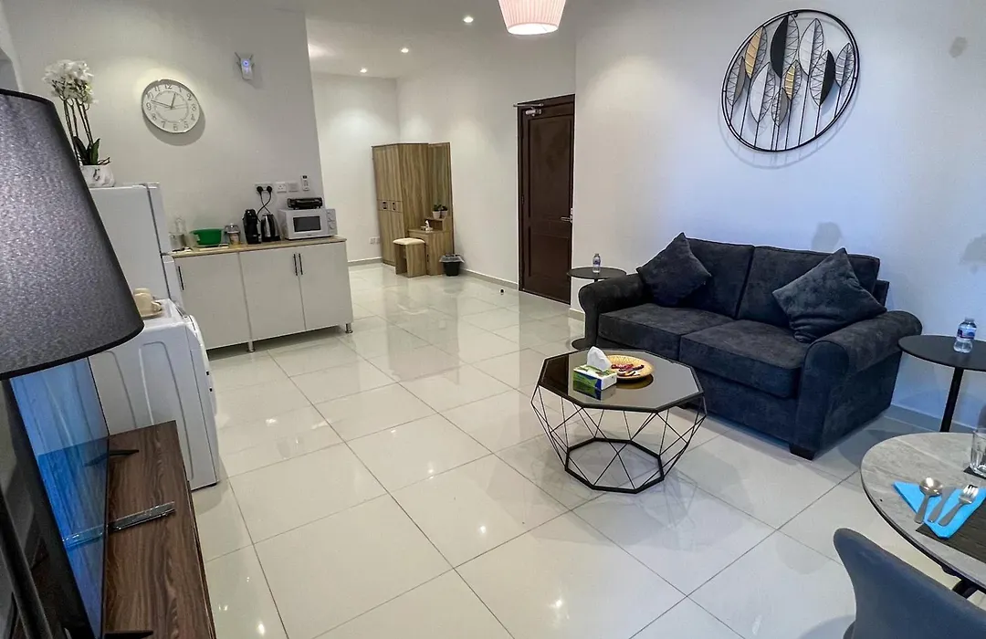 Luxurious Apartment-1